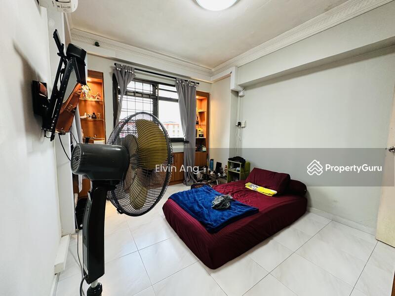 252 Compassvale Street