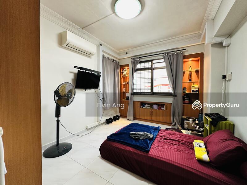 252 Compassvale Street