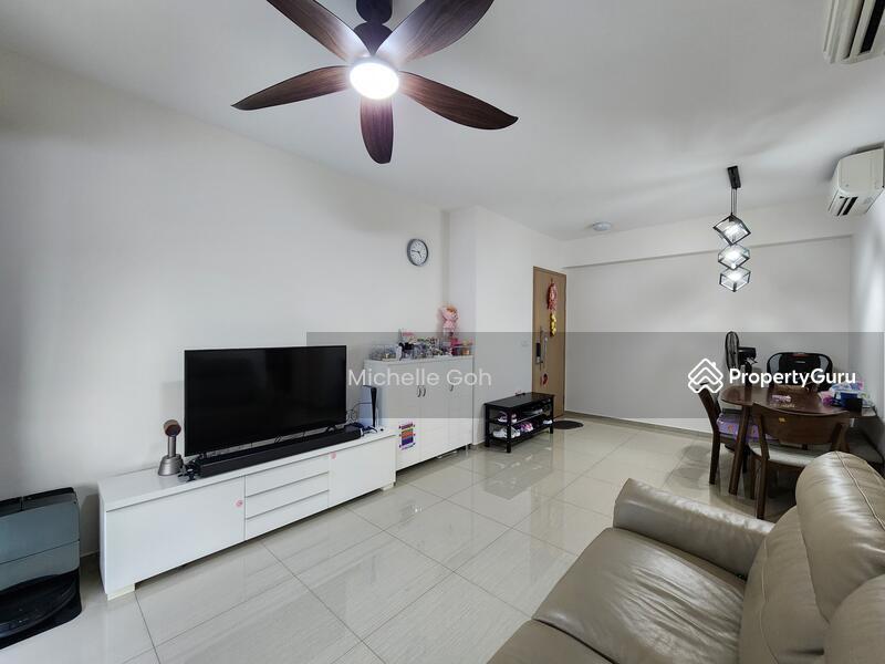 Prop-GPT: Executive Condominium: D27  Parc Life