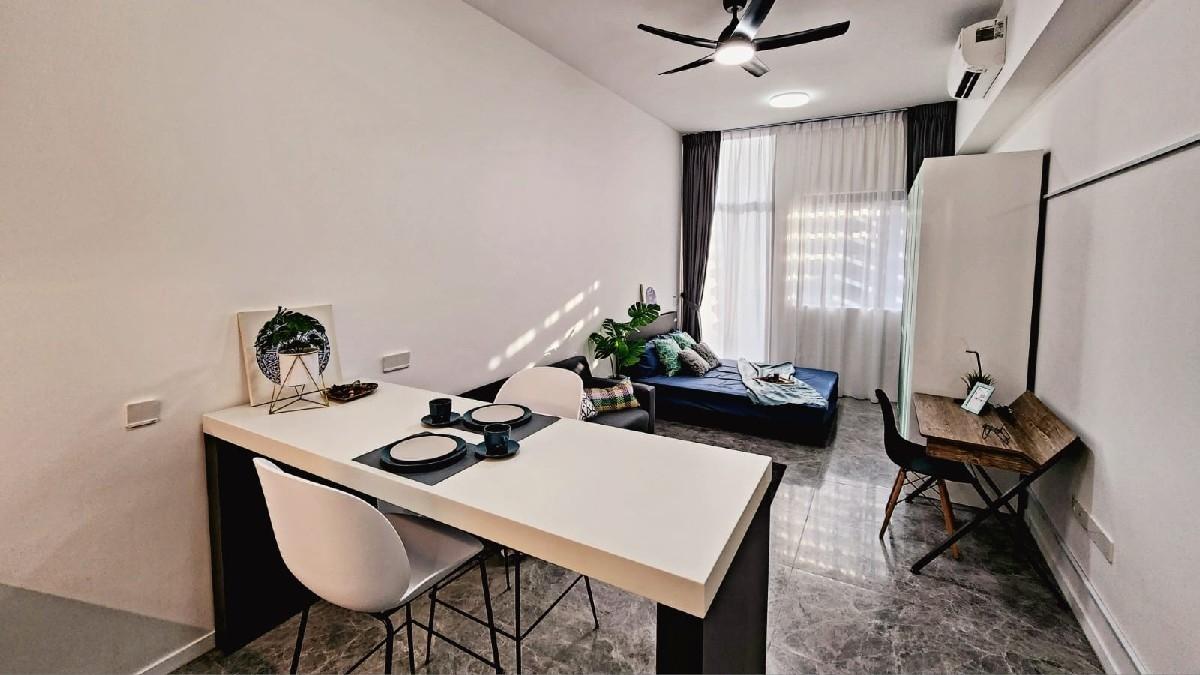 Condominium for Sale: D07, 188941
