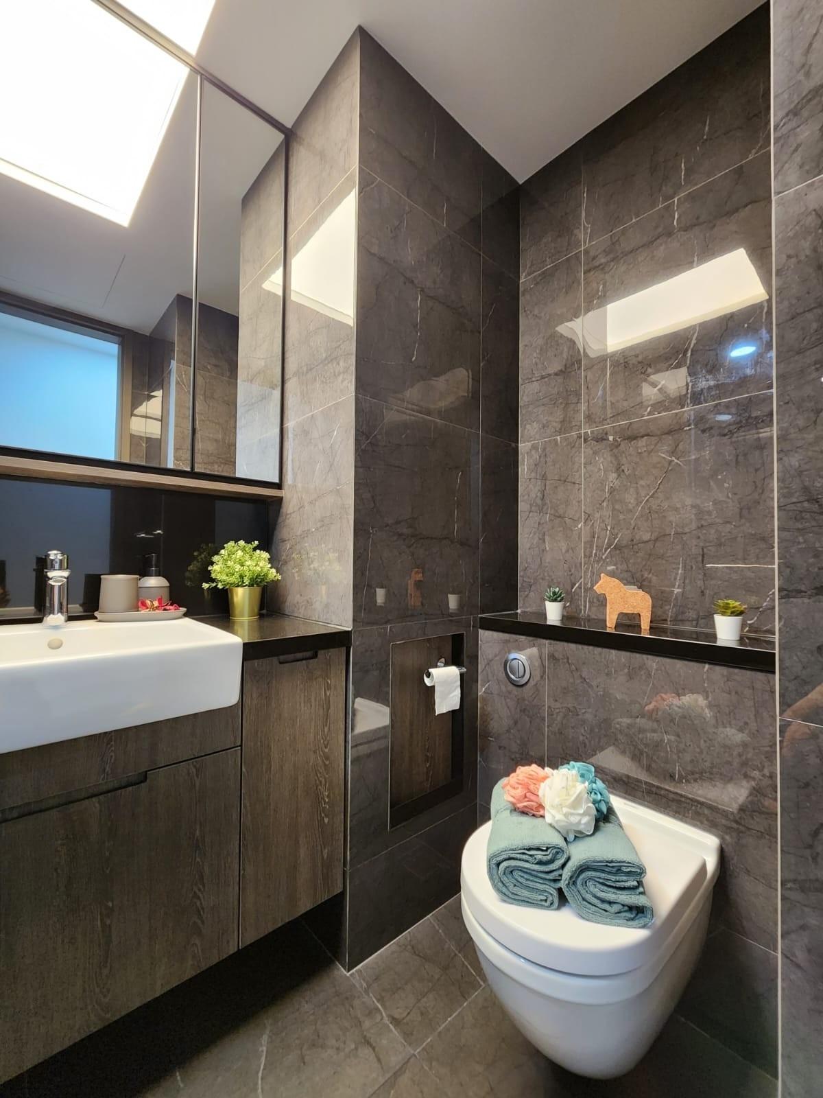 Condominium for Sale: D07, 188941