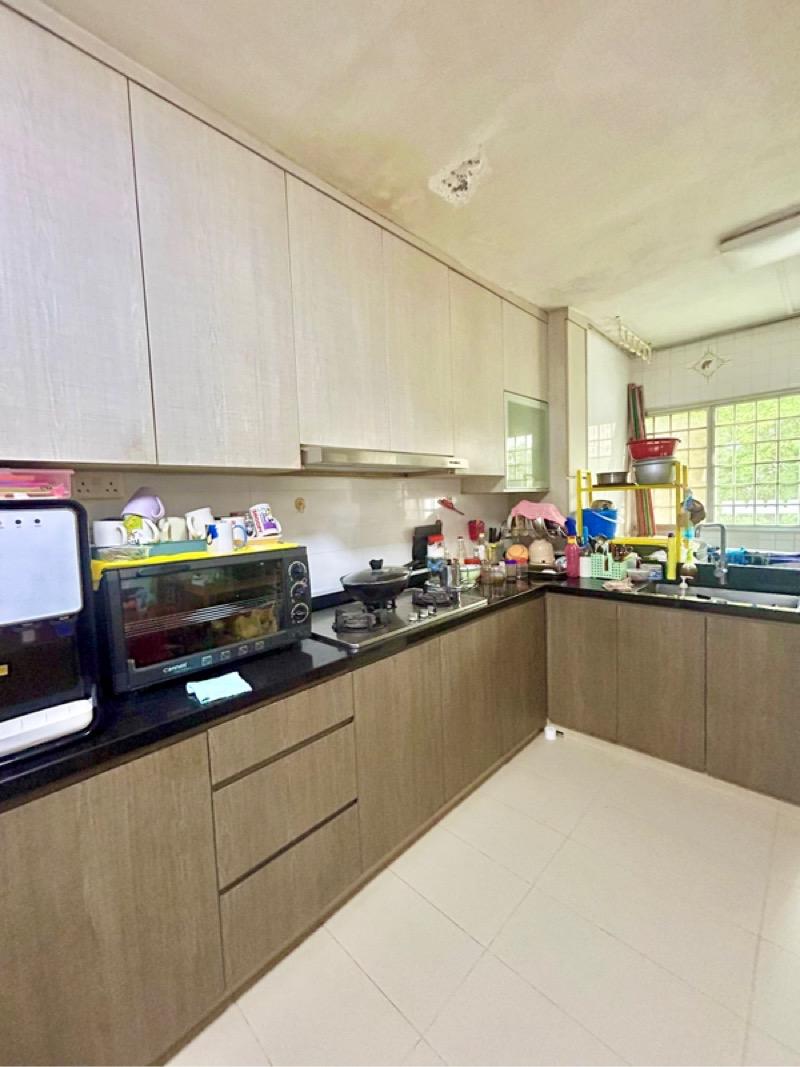 HDB Apartment for Sale, 115 Yishun Ring Road HDB Apartment For Sale, $540,000, 3 Bed 2 Bath 1,119 sqft $483.00 psf, SGD 540,000 | 99-year Leasehold