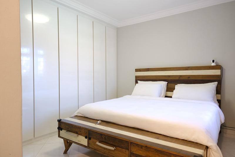 291A Bukit Batok Street 24 HDB Apartment For Sale, $599,000, 3 Bed 2 Bath 1,119 sqft $535.00 psf