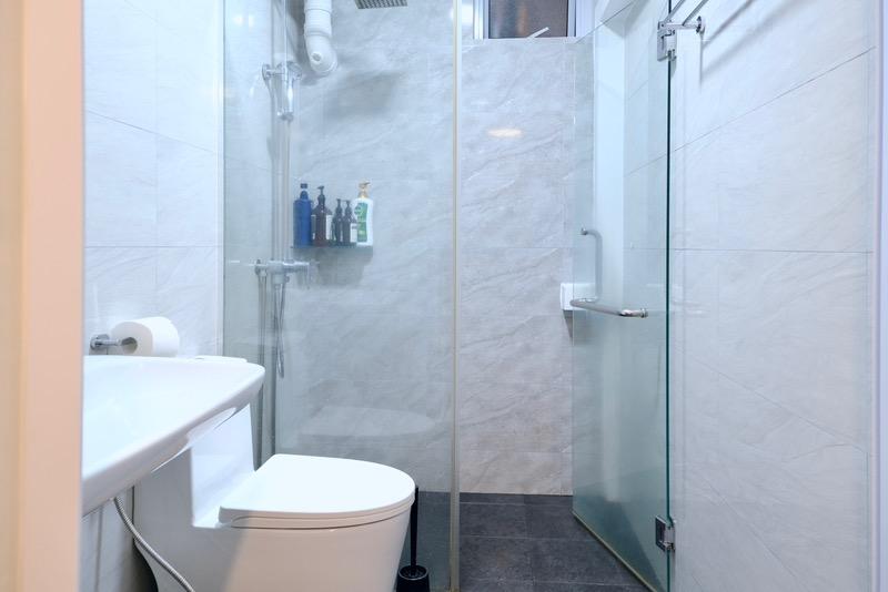 291A Bukit Batok Street 24 HDB Apartment For Sale, $599,000, 3 Bed 2 Bath 1,119 sqft $535.00 psf