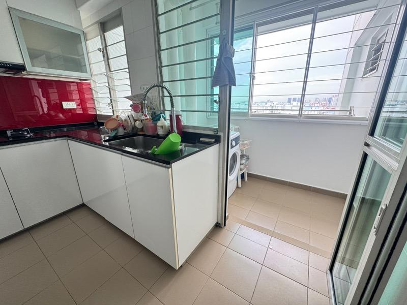 127D Kim Tian Road HDB Apartment For Sale, $1,199,999, 3 Bed 2 Bath 1,001 sqft $1,199.00 psf