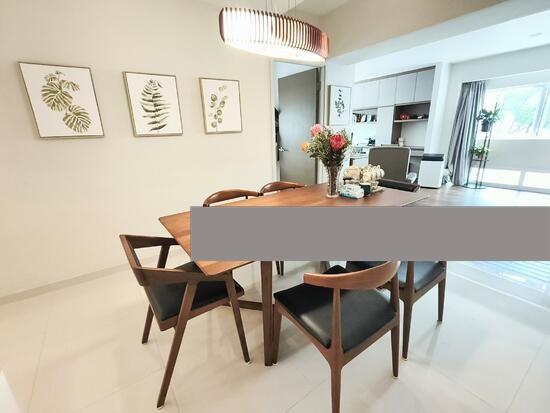 Prop-GPT: HDB Apartment: D15 Marine Parade 77 Marine Drive
