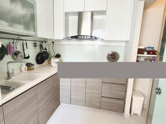 HDB Apartment for Sale, 77 Marine Drive HDB Apartment For Sale, $930,000, 3 Bed 2 Bath 1,292 sqft $720.00 psf, SGD 930,000 | 99-year Leasehold
