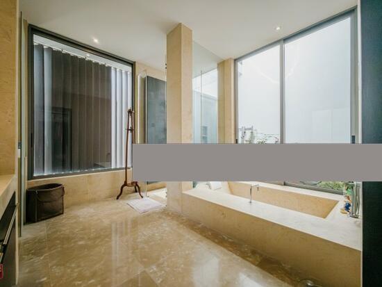 Prop-GPT: Bungalow: D04  Sentosa Cove