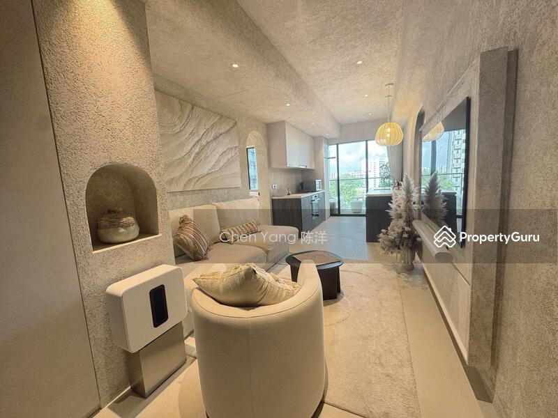 Prop-GPT: Condominium: D13  The Woodleigh Residences