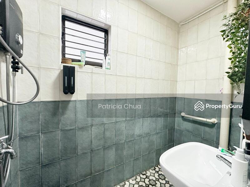 HDB Flat for Sale: D23, 670221