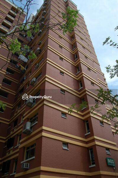 HDB Flat for Sale, 842G Tampines Street 82, SGD 900,000 | 99-year lease