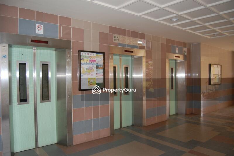 HDB Flat for Sale, 842G Tampines Street 82, SGD 900,000 | 99-year lease