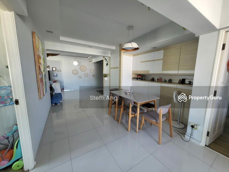 HDB Flat for Sale: D04, 090039