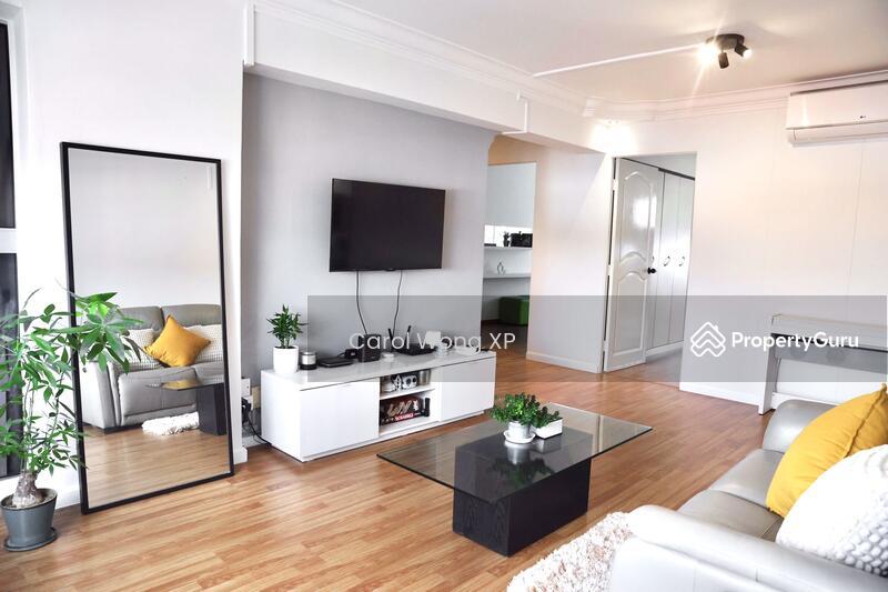 Prop-GPT: HDB Flat: D19  426 Serangoon Avenue 1