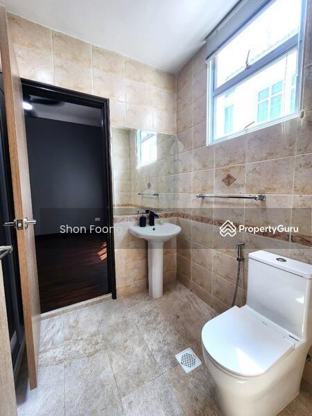 Terrace for Sale, Beechwood Terrace, SGD 2,950,000 | 99-year lease