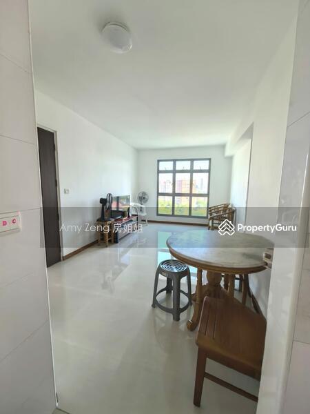 HDB Flat for Sale, 32 Margaret Drive, SGD 998,000 | 99-year lease