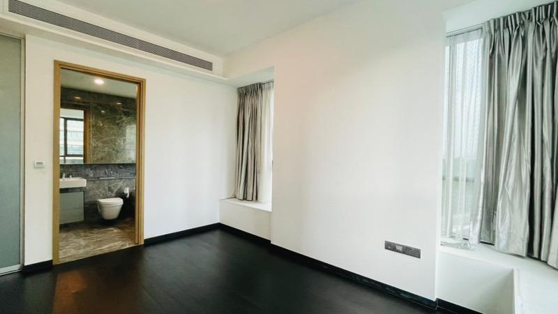 Condominium for Sale, Skyline Residences Condominium For Sale, $2,999,999, 3 Bed 3 Bath 1,475 sqft $2,034.00 psf, SGD 2,999,999