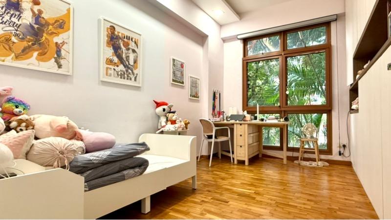 High Oak Condo Condominium For Sale, $1,800,000, 3 Bed 2 Bath 1,249 sqft $1,441.00 psf