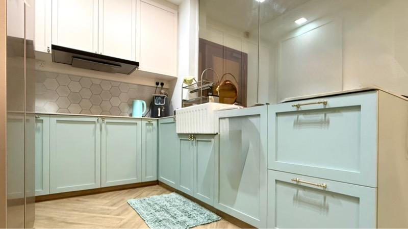 High Oak Condo Condominium For Sale, $1,800,000, 3 Bed 2 Bath 1,249 sqft $1,441.00 psf