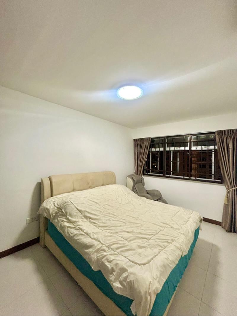 Prop-GPT: HDB Apartment: D27 Yishun 454 Yishun Street 41