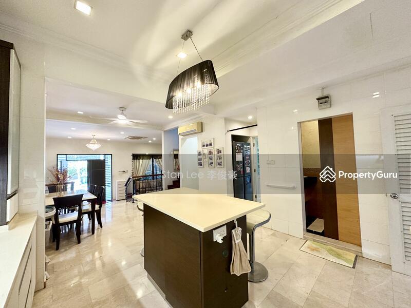 2 Storey Semi-D near Kembangan MRT