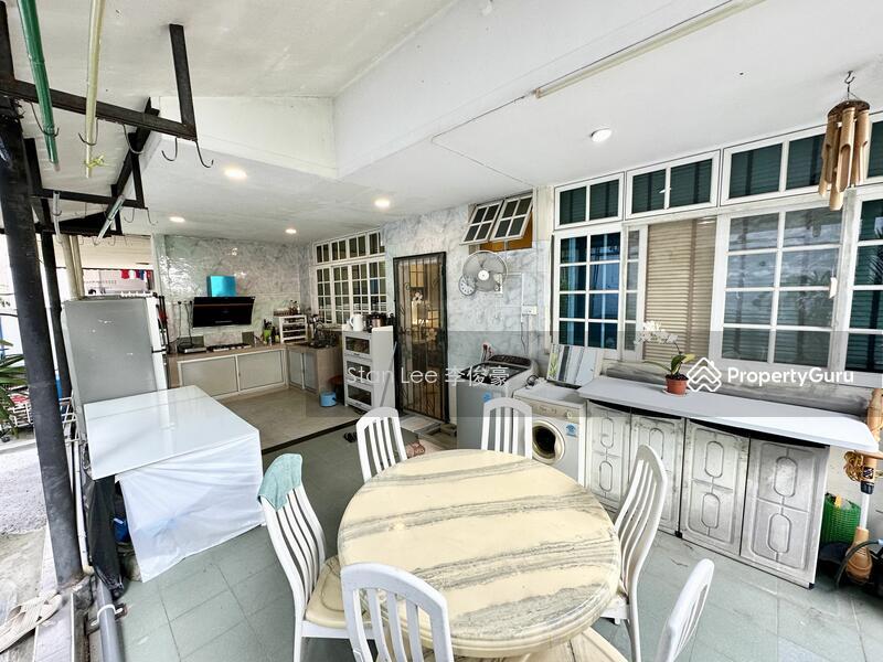 2 Storey Semi-D near Kembangan MRT