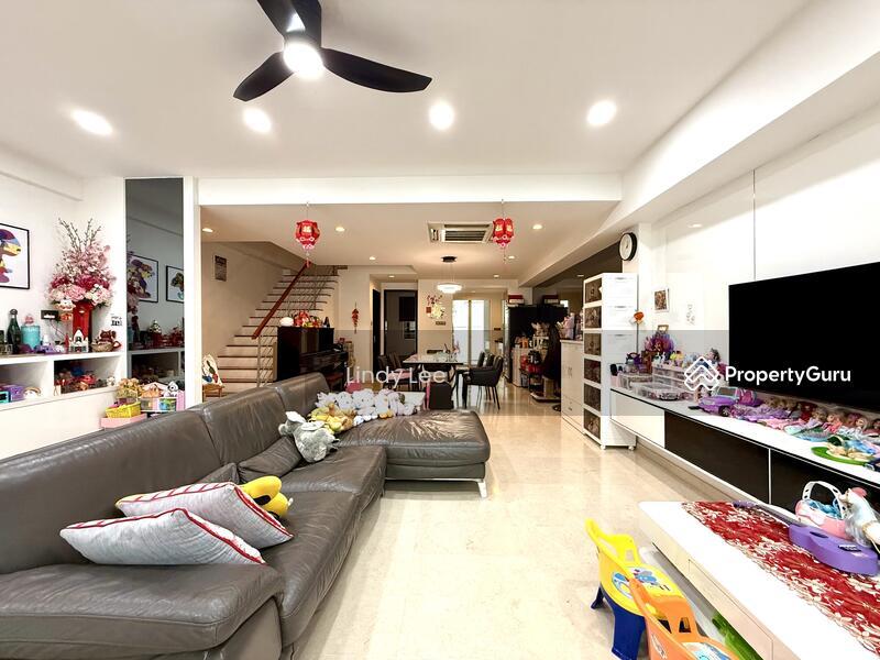 Prop-GPT: Terrace: D19  Freehold 3 storey Terrace Renovated near Bartley MRT