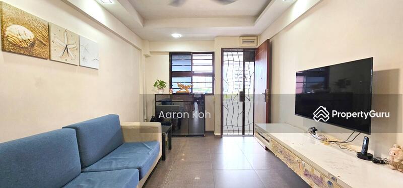 Prop-GPT: HDB Flat: D05  607 Clementi West Street 1