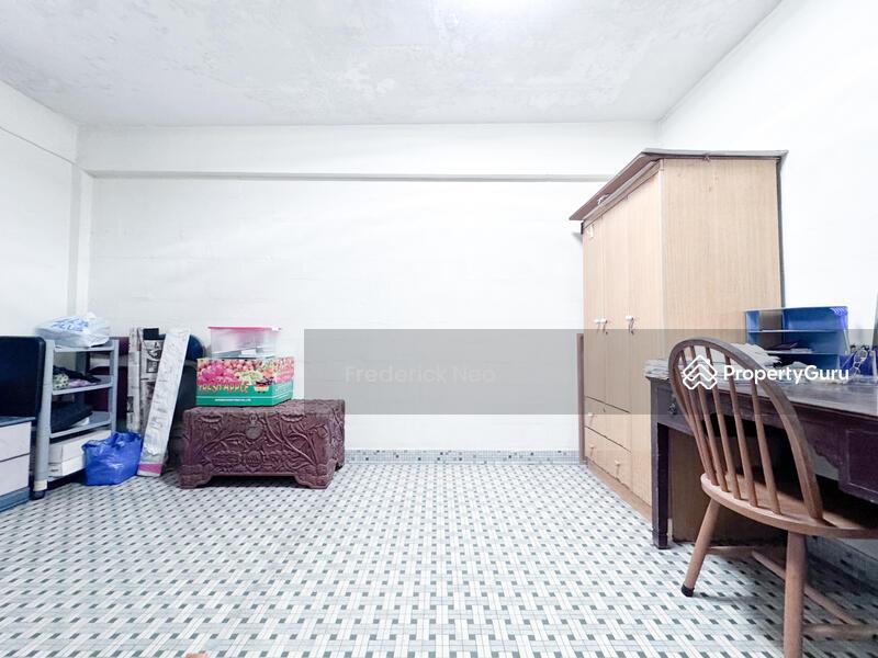 HDB Flat for Sale, 83 Commonwealth Close, SGD 350,000 | 99-year lease