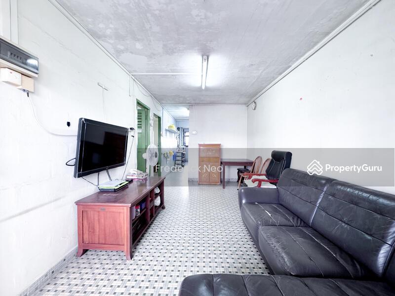 HDB Flat for Sale, 83 Commonwealth Close, SGD 350,000 | 99-year lease
