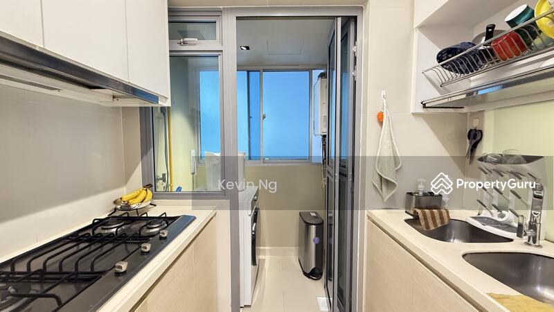 HDB Flat for Sale, 519B Tampines Central 8, SGD 870,000 | 99-year lease