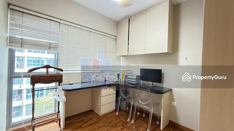 HDB Flat for Sale, 519B Tampines Central 8, SGD 870,000 | 99-year lease