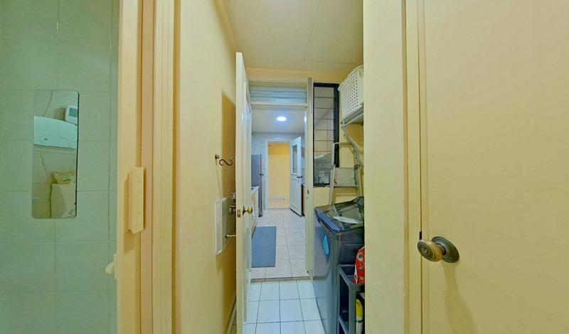 Seasons View Condominium For Sale, $1,500,000, 2 Bed 3 Bath 969 sqft $1,548.00 psf