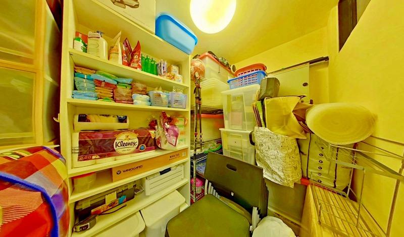 Seasons View Condominium For Sale, $1,500,000, 2 Bed 3 Bath 969 sqft $1,548.00 psf