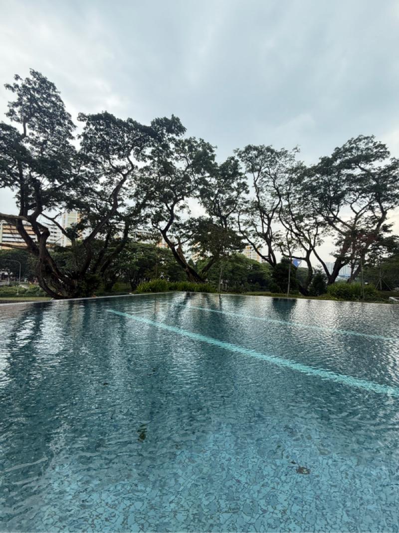 THE TRE VER Condominium For Sale, $1,550,000, 2 Bed 2 Bath 753 sqft $2,058.00 psf