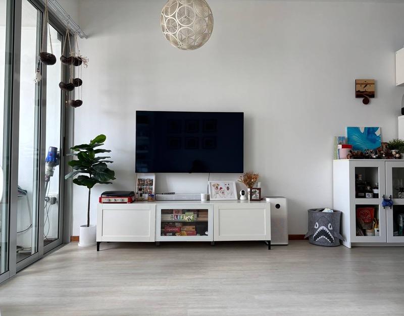 Suites 123 Apartment For Sale, $999,000, 2 Bed 1 Bath 581 sqft $1,719.00 psf