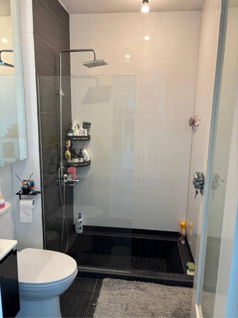 Suites 123 Apartment For Sale, $999,000, 2 Bed 1 Bath 581 sqft $1,719.00 psf