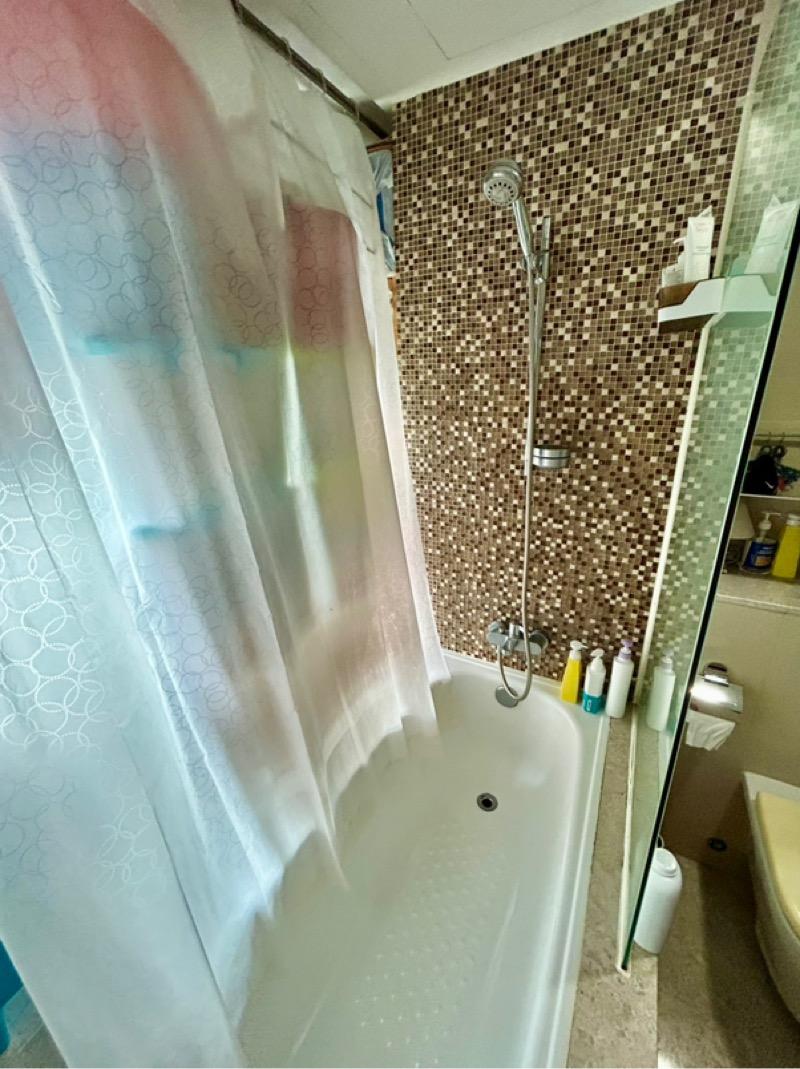 Livia Condominium For Sale, $1,280,000, 2 Bed 2 Bath 915 sqft $1,399.00 psf