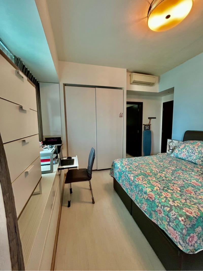 Livia Condominium For Sale, $1,280,000, 2 Bed 2 Bath 915 sqft $1,399.00 psf