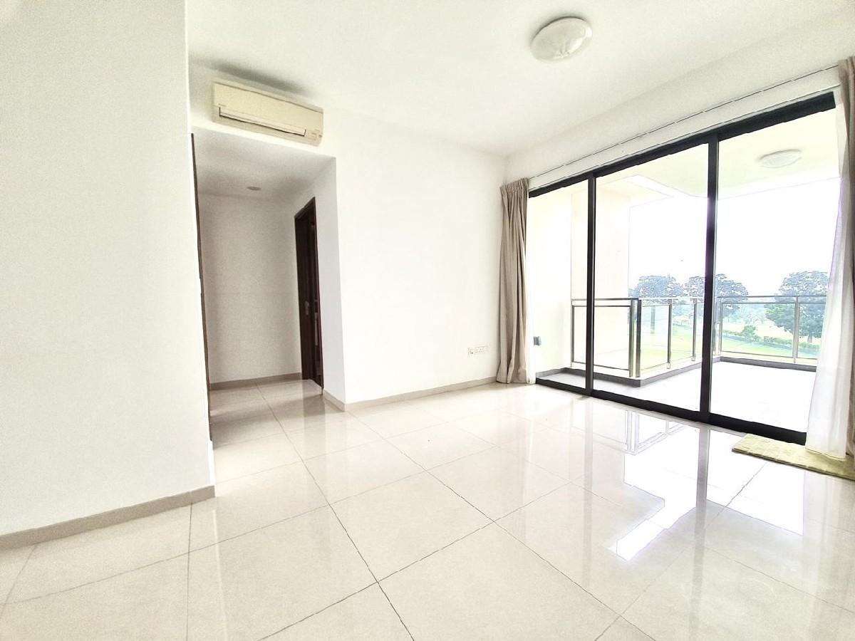 Prop-GPT: Condominium: D27 Yishun Miltonia Residences