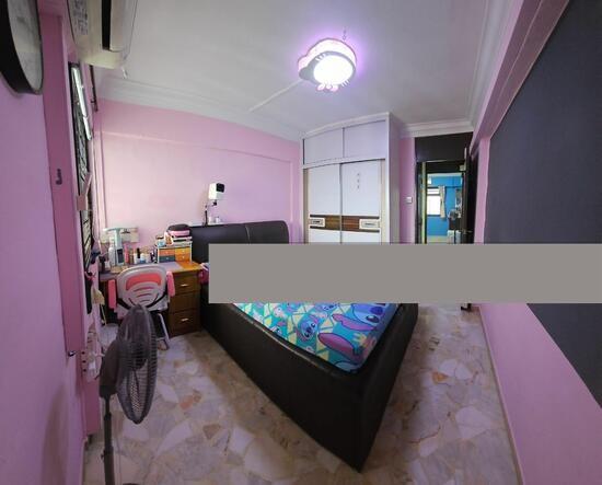 HDB Apartment for Sale, 217 Bukit Batok Street 21 HDB Apartment For Sale, $428,000, 2 Bed 2 Bath 721 sqft $594.00 psf, SGD 428,000 | 99-year Leasehold