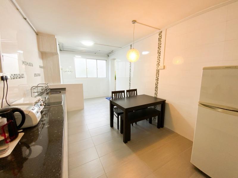 HDB Apartment for Sale, 368 Bukit Batok Street 31 HDB Apartment For Sale, $420,000, 2 Bed 2 Bath 731 sqft $575.00 psf, SGD 420,000 | 99-year Leasehold