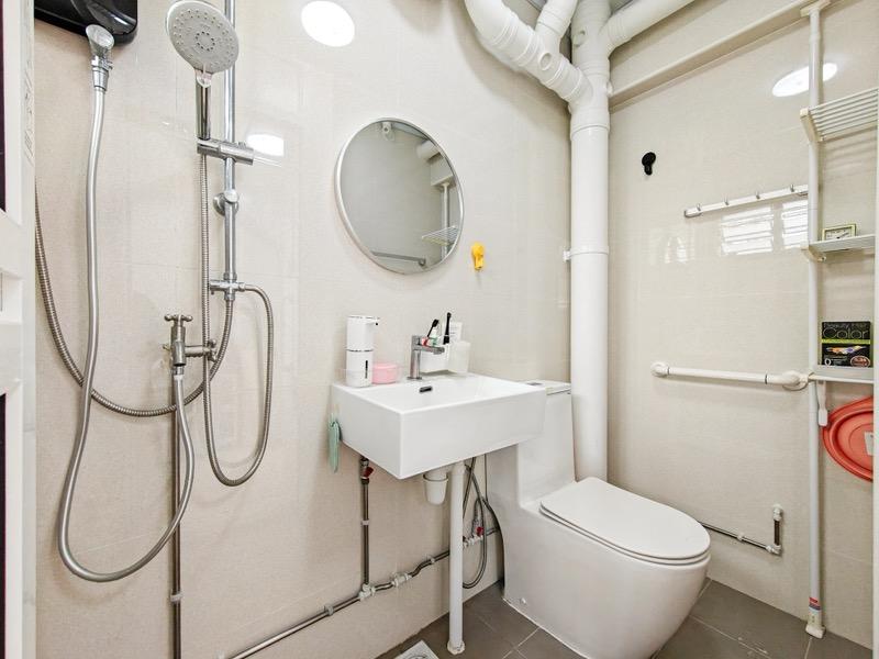HDB Apartment for Sale, 403 Serangoon Avenue 1 HDB Apartment For Sale, $838,000, 3 Bed 2 Bath 1,130 sqft $742.00 psf, SGD 838,000 | 99-year Leasehold