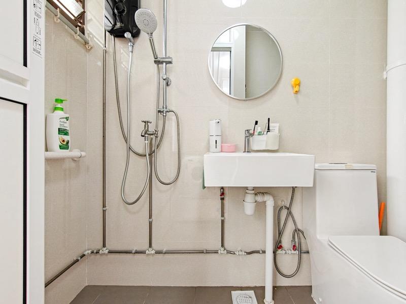 HDB Apartment for Sale, 403 Serangoon Avenue 1 HDB Apartment For Sale, $838,000, 3 Bed 2 Bath 1,130 sqft $742.00 psf, SGD 838,000 | 99-year Leasehold