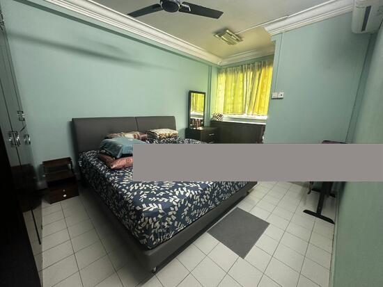 HDB Apartment for Sale, 226 Tampines Street 23 HDB Apartment For Sale, $510,000, 2 Bed 2 Bath 785 sqft $650.00 psf, SGD 510,000 | 99-year Leasehold