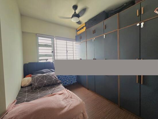 92A Telok Blangah Street 31 HDB Apartment For Sale, $800,000, 2 Bed 2 Bath 732 sqft $1,093.00 psf