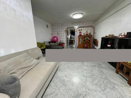 HDB Apartment for Sale, 735 Yishun Street 72 HDB Apartment For Sale, $590,000, 3 Bed 2 Bath 1,001 sqft $589.00 psf, SGD 590,000 | 99-year Leasehold
