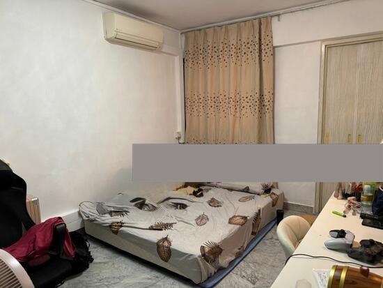 HDB Apartment for Sale, 735 Yishun Street 72 HDB Apartment For Sale, $590,000, 3 Bed 2 Bath 1,001 sqft $589.00 psf, SGD 590,000 | 99-year Leasehold