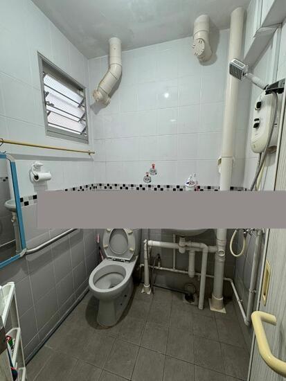 HDB Apartment for Sale, 735 Yishun Street 72 HDB Apartment For Sale, $590,000, 3 Bed 2 Bath 1,001 sqft $589.00 psf, SGD 590,000 | 99-year Leasehold