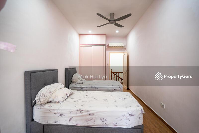 1km to Tao Nan! NS Facing! 2 Storey Inter-terrace in Telok Kurau!